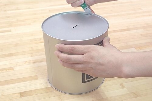 8位: ザ・王道 トイボックス 100万円貯まるブリキBANK イメージ3