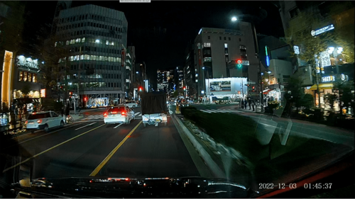 明るめの夜間映像 ミラー型ドライブレコーダーおすすめ イメージ