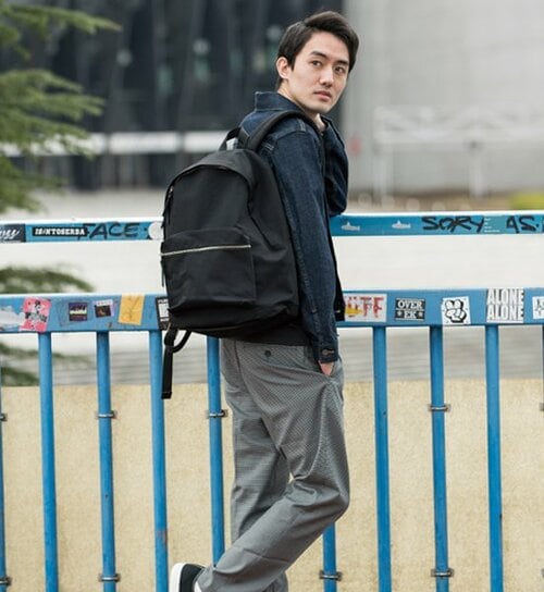 ONでもOFFでも大活躍！バックパックの大人コーデ イメージ2