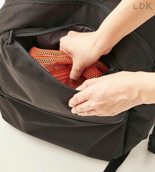 底にものがたまらない! 多機能リュックおすすめ イメージ