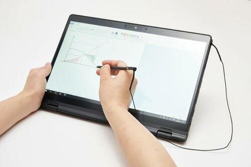 軽くて拡張性も抜群！富士通「FMV LIFEBOOK UH95/E2」 イメージ2