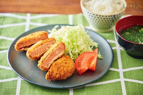 1個でお腹いっぱい! 超分厚く進化した 業務スーパーでおすすめの冷凍カツおすすめ イメージ2