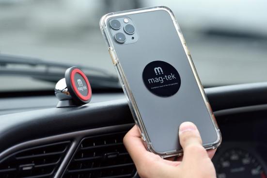 ながら運転での事故を防ぐ 車載スマホホルダーランキング おすすめ選 年 360life サンロクマル