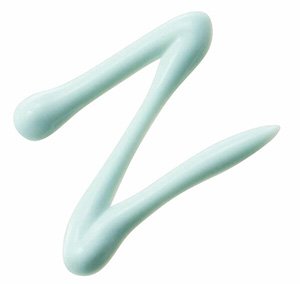 違和感のない色補正が叶う「コパトーン ミスティグリーン」