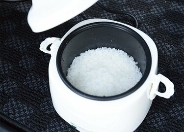 車中泊が大進化 炊飯器 ケトル ドライヤー 驚愕のカーグッズ5選 360life サンロクマル