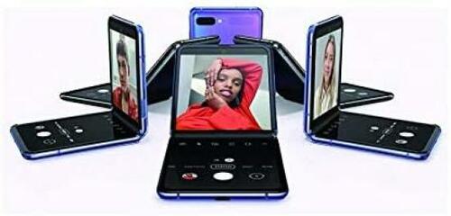 折り曲げればセルフィーもラクラク イメージ