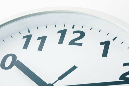 C評価: 文字がやぼったいお値段なりのデザイン イメージ