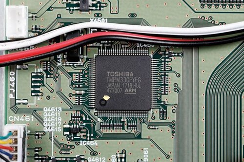 二代目ドンキ4Kも解体決定!非公開メインボードとT-CONを確認